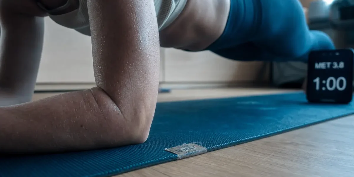 1 minute de gainage calories : 3 à 6 kcal